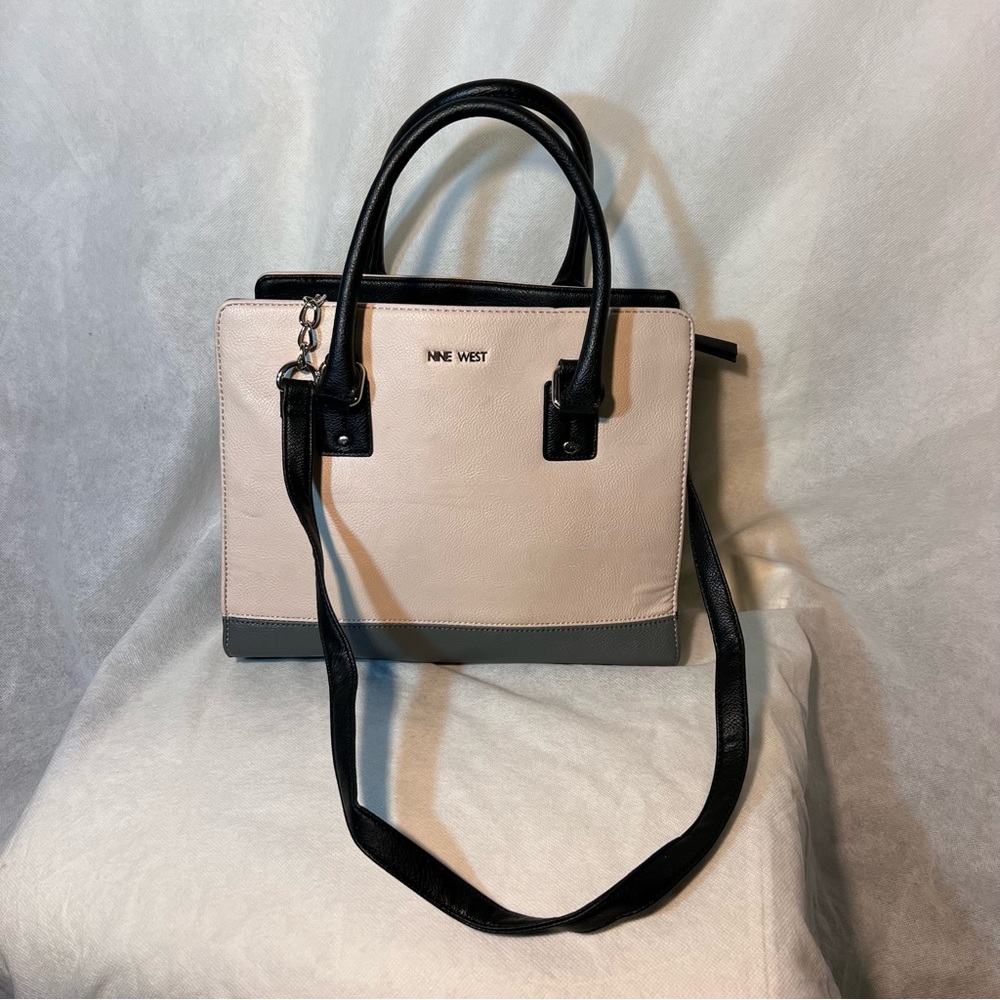 Nine West black, white & gray handbag/crossbody